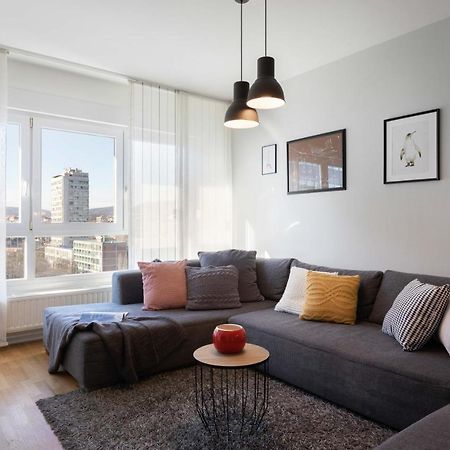 Spacious Apartment In Radnicka Business Zone - Free Parking Zagreb Eksteriør billede