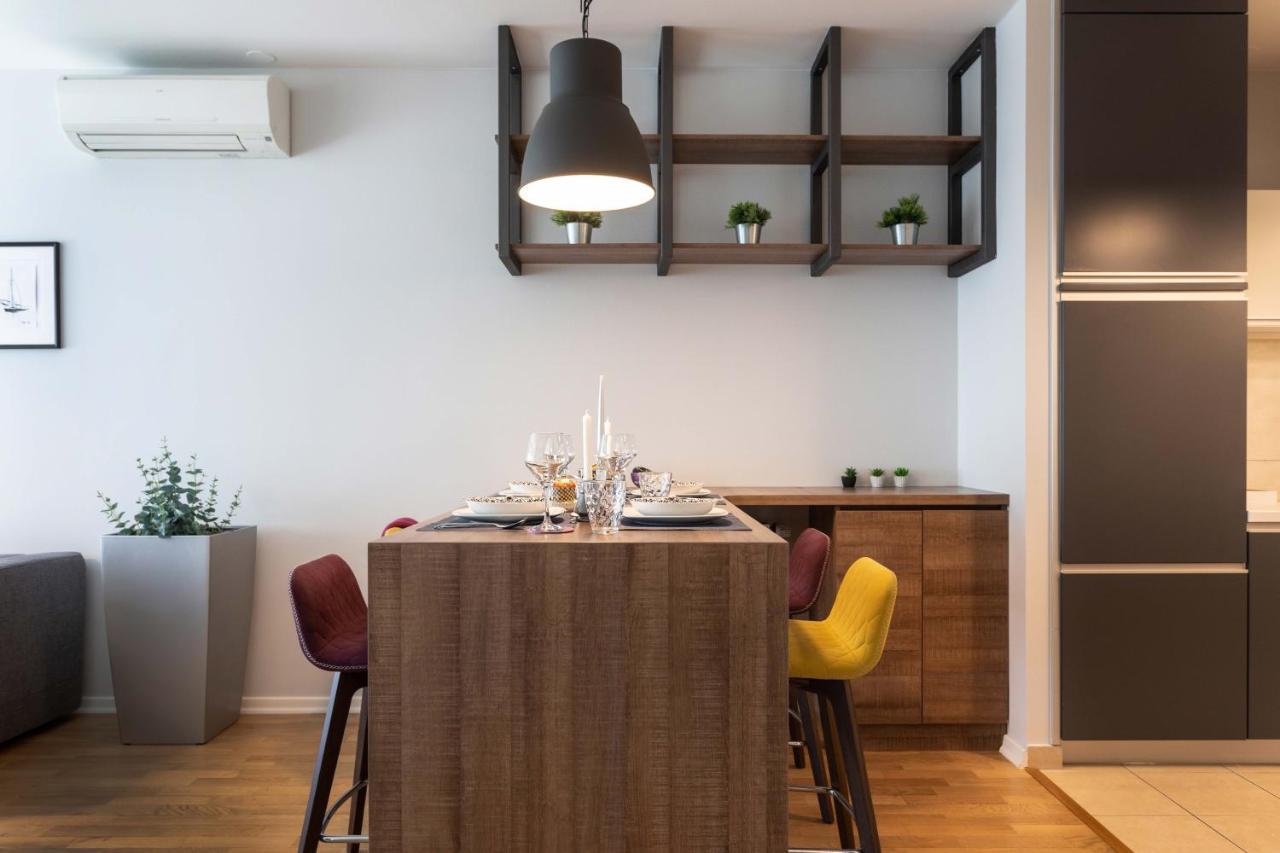Spacious Apartment In Radnicka Business Zone - Free Parking Zagreb Eksteriør billede