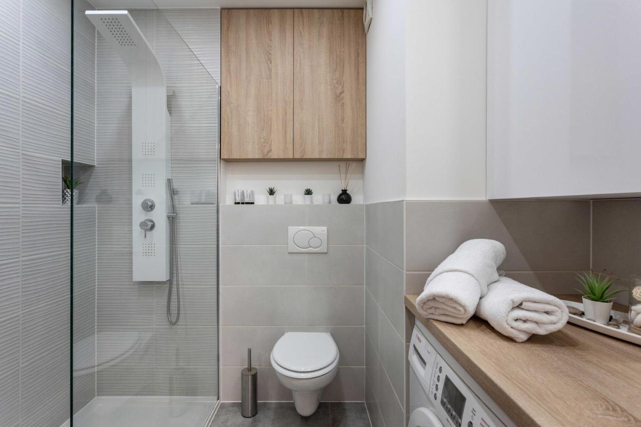 Spacious Apartment In Radnicka Business Zone - Free Parking Zagreb Eksteriør billede